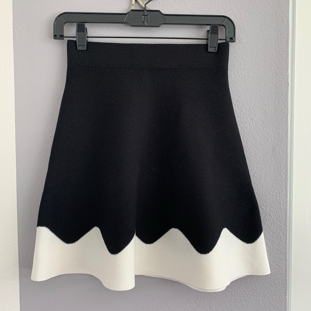Zara Two-Tone Knit Mini A-Line Skirt - Picture 2 of 9